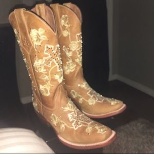 Women’s Fashion Cowboy Boots